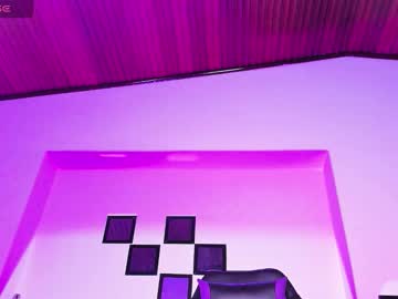 Stream thumbnail _noa_smith_