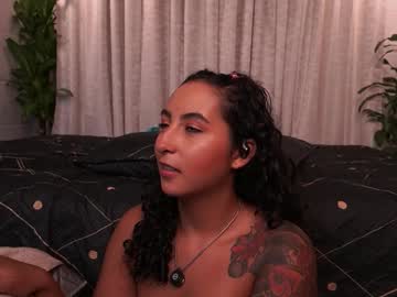 Stream thumbnail agatha_collinss