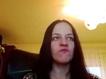 Stream thumbnail alinadesire