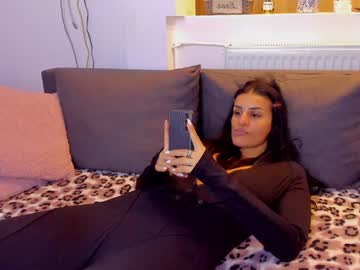 Stream thumbnail alphaqueenx