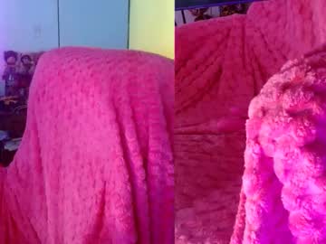 Stream thumbnail alys_at_college