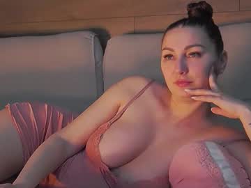 Stream thumbnail annasplash