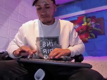 Stream thumbnail axell_cross2