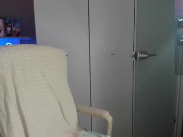 Stream thumbnail azeliaclark