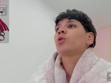 Stream thumbnail bad_giirl__