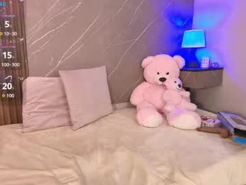 Stream thumbnail biancaa__18