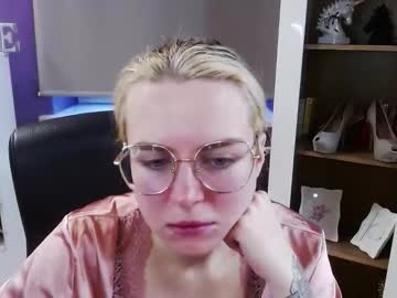 Stream thumbnail blackrosezoey