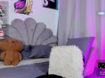 Stream thumbnail cami_horny27