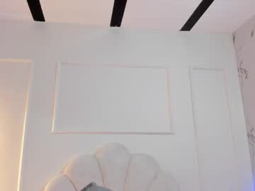 Stream thumbnail cloedurant