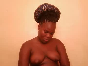 Stream thumbnail cute_latifah