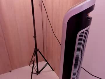 Stream thumbnail d___darling