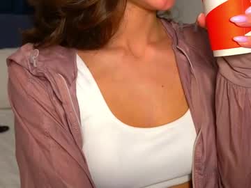 Stream thumbnail danielle_thomas