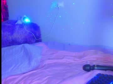 Stream thumbnail elizabethcampbell