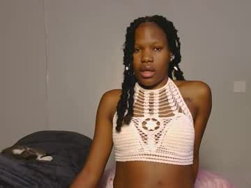 Stream thumbnail elllanna