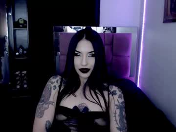 Stream thumbnail emearld_black