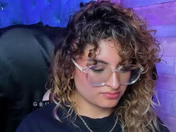 Stream thumbnail emili_rouse_