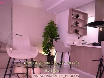 Stream thumbnail emily_huddson_