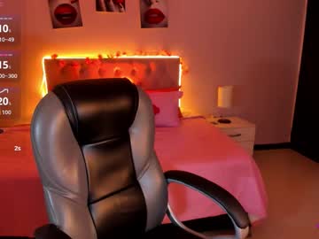 Stream thumbnail emily_warren__