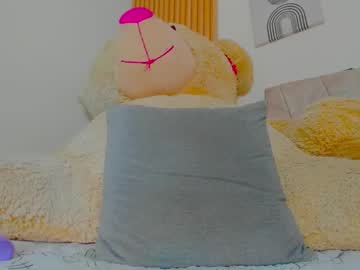 Stream thumbnail emilylittle___