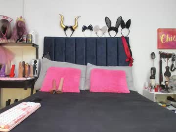 Stream thumbnail emmily_giraldo