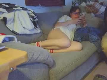 Stream thumbnail emyxxl