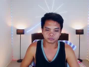 Stream thumbnail extraservice69menx