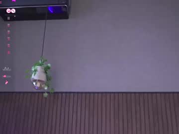 Stream thumbnail foxyrise