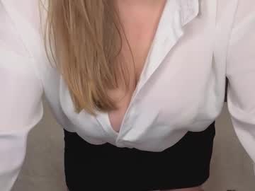 Stream thumbnail helens_lov