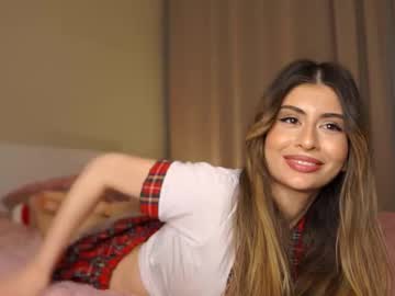 Stream thumbnail holayoula