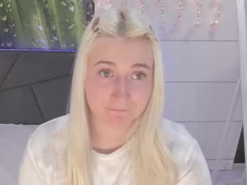 Stream thumbnail hollytaillor