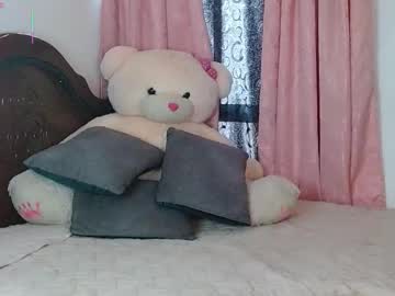 Stream thumbnail hoolly_jones