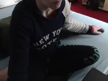 Stream thumbnail hornycouple21x