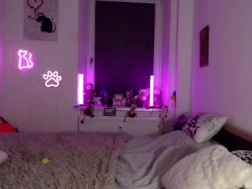 Stream thumbnail hot_berry69