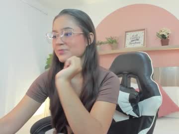 Stream thumbnail ivette_swan