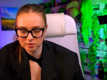 Stream thumbnail jennifergraces