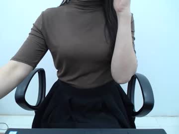 Stream thumbnail julie9x