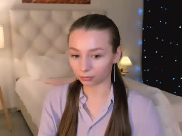 Stream thumbnail juliedaniel