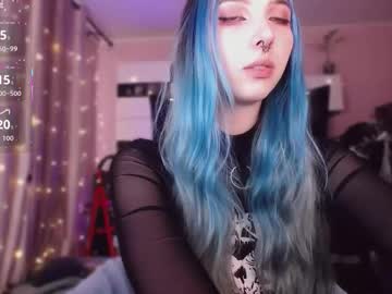 Stream thumbnail justmeowgirl