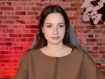 Stream thumbnail kiravair