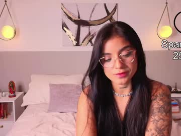 Stream thumbnail laira_scott