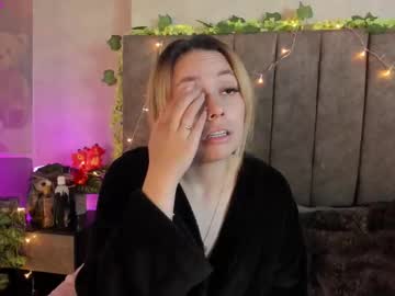 Stream thumbnail lanaamills