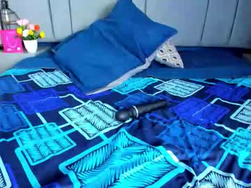 Stream thumbnail laura_hotties