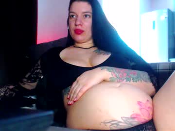 Stream thumbnail laya_moon