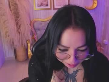 Stream thumbnail lexie_s