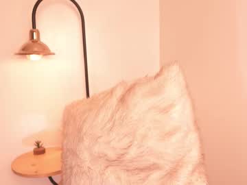 Stream thumbnail lia_mackenzie