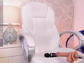 Stream thumbnail lolaberry_