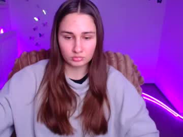 Stream thumbnail lora_kisses