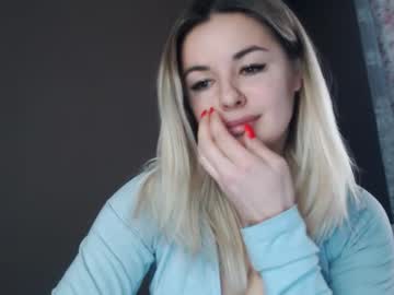 Stream thumbnail love_dom_meg