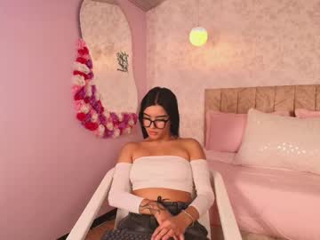 Stream thumbnail lovely_julls