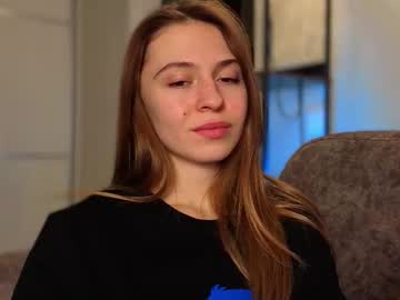 Stream thumbnail lovelykatea